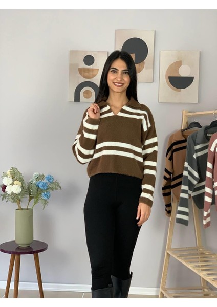 Kadın Polo Yaka Sakallı Triko Crop Kazak(Kahve)