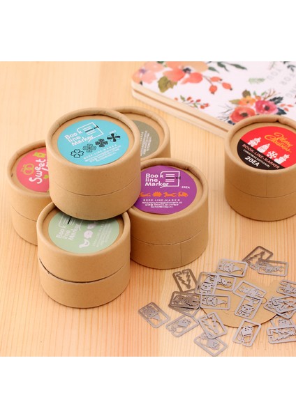 No.3 Tarzı Kutu Mini Metal Yer Işaretçi Klipler Sevimli Karikatür Hayvan Kaplamalı Gümüş Kitap Işaretler Kırtasiye Kitap Çizgi Işaretçi Rastgele Stil (Yurt Dışından) fırsatları