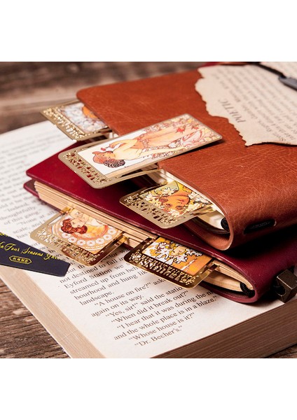 No.2 Tarzı Dört Mevsim Serisi Metal Oyuk Ayraç Yaratıcı Retro Ayraçlar Kitap Klasörü Ofis Okul Malzemeleri Kırtasiye (Yurt Dışından) indirimleri