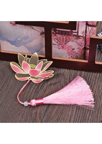 No.8 Stili Çin Tarzı Pirinç Ayraç Kitap Klipsi Sayfa Işareti Yeni Metal Kolye Oyuk Püskül Okul Ofis Malzemeleri Kırtasiye (Yurt Dışından) modelleri