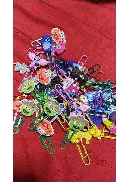 Karışık Rastgele Sıcak Karikatür Kitap Ayraçları Sevimli Kağıt Tokalar Öğrenci Kırtasiye Okul Ofis Malzemesi Çocuk (Yurt Dışından) fırsatları