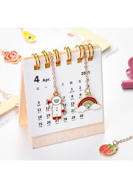 Stil-11 Stili Yaratıcı Sevimli Ins Tarzı Metal Püskül Ayraç Çizgi Film Çoklu Stiller Kitap Klipsi Hayvan Meyve Astronot Kitap Tutucu Pozisyonlama Klipsi (Yurt Dışından) indirimleri