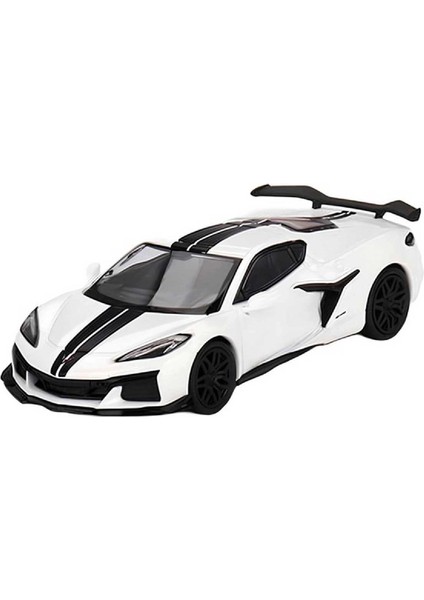 1:64 Diecast Chevrolet Corvette Z06 2023 Arctic White Model Araba