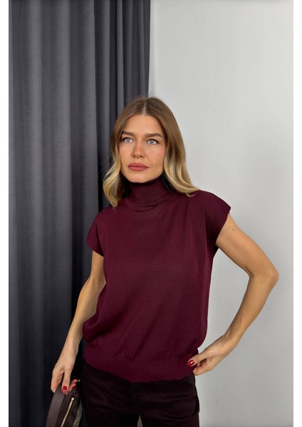 Bordo Boğazlı Kolsuz Triko Bluz fırsatları