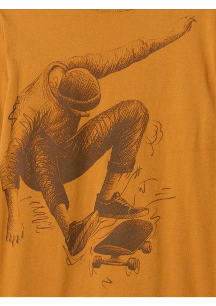 Erkek Çocuk Turuncu Grafikli T-Shirt fiyatları