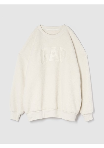 Kadın Kırık Beyaz Gap Logo Oversize Sherpa Heart Sweatshirt