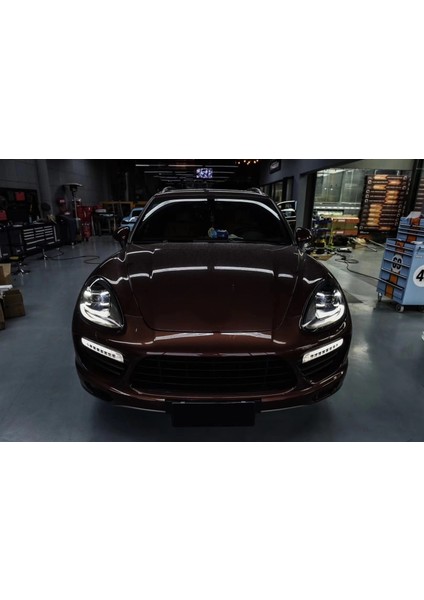 Cayenne 2011-2014 Içın Uyumlu Facelıft LED Far (2018+ Görünüm)