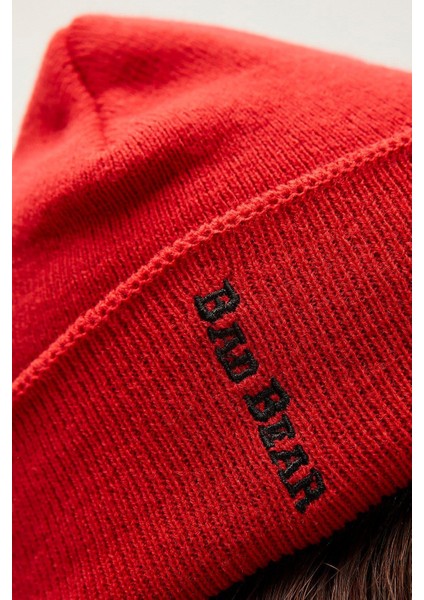 Label Beanıe Crımsonred
