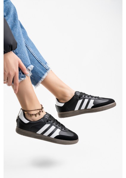 Kadın Rahat Taban Siyah Beyaz Spor Ayakkabı