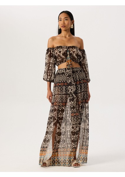 Düşük Omuzlu Fonksiyonel Bağlamalı Crop Bluz - Afrika Desenli fırsatları