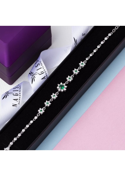 Yeşil Zirkon Taşlı Çiçek Model 925 Ayar Gümüş Kadın Bileklik modelleri