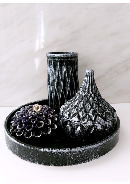 Minimal Gümüş-Siyah Vazo Yuvarlak Tepsi Çiçek Formlu Kokulu Mum Şık Bir Kutu Içeren Dekorasyon Seti fiyatları