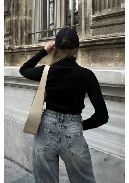 Siyah Balıkçı Yaka Slim Fit Boğazlı Triko Bluz indirimleri