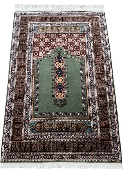 El Dokuma Bünyan Halısı Namazlık 92 x 140 Kufi Yazılı Yeşil Seccade