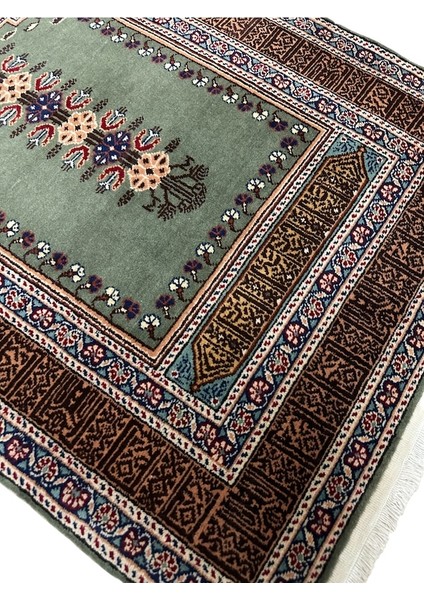 El Dokuma Bünyan Halısı Namazlık 92 x 140 Kufi Yazılı Yeşil Seccade modelleri