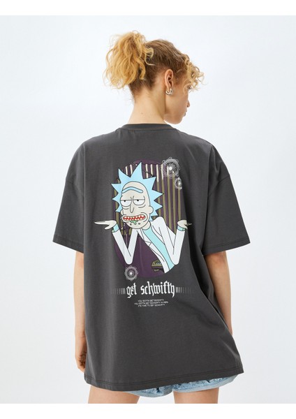 Rick And Morty Lisanslı Arkası Baskılı Oversize Tişört