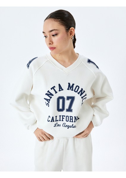 Kolej Baskılı Uzun Kollu Oversize V Yaka Sweatshirt