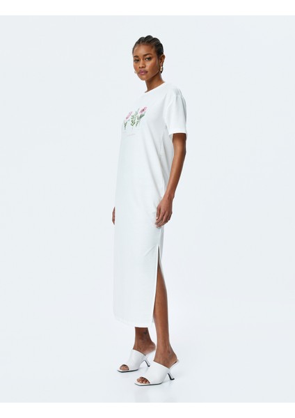 Yırtmaç Detaylı Bisiklet Yaka Kısa Kollu Baskılı Uzun Tişört Elbise fiyatları