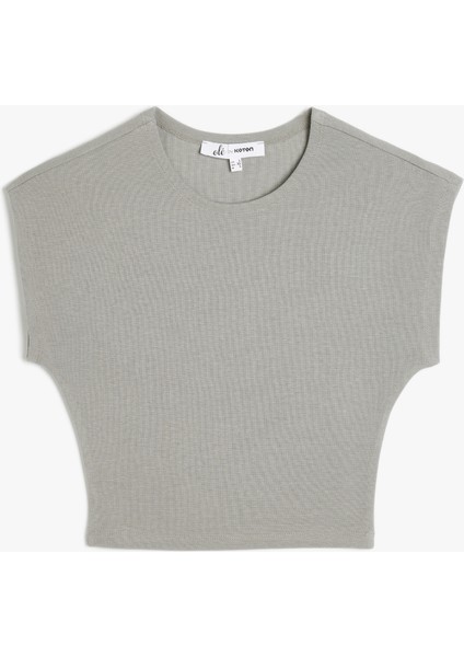 Bisiklet Yaka Kolsuz Modal Karışımlı Slim Fit Crop Tişört