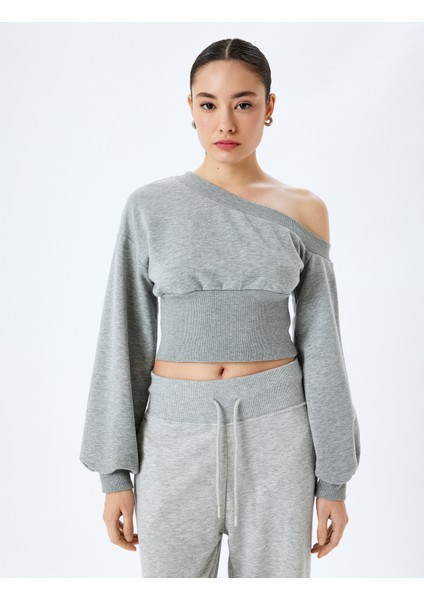 Korse Detaylı Asimetrik Yaka Omzu Açık Crop Sweatshirt modelleri