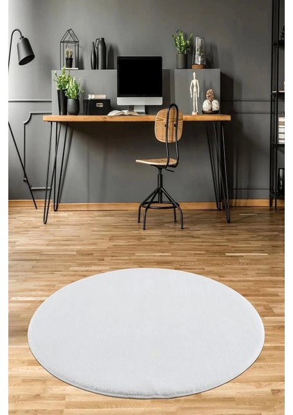 Beyaz Post Peluş Tavşan Tüyü Kaymaz Taban Makinede Yıkanabilir Toz Vermez Halı Yolluk Kilim