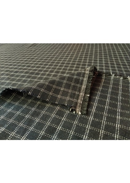 Gabardin Siyah Beyaz Renklerde (En 140 cm x Boy 195 Cm)