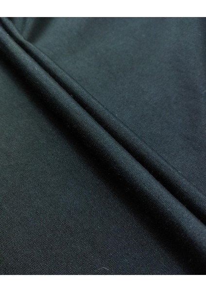 Gabardin Benzeri Dokuma Siyah Renkte (En 140 cm x Boy 230 Cm)