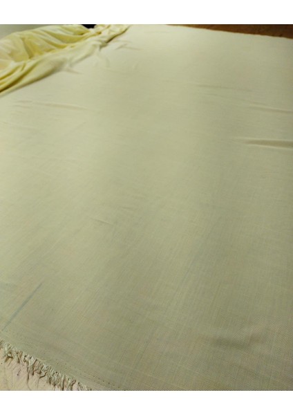 Viskon Vual Açık Sarı Renkte (En 150 cm x Boy 275 Cm)
