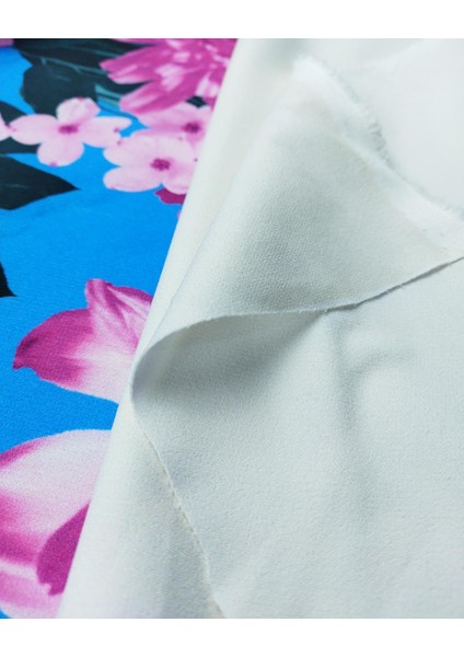 Dolgun Krep Çiçek Desenli (En 150 cm x Boy 125 Cm) fırsatları