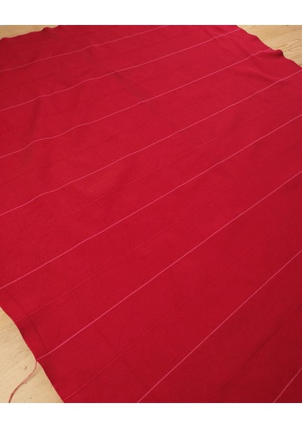 Kalın Sıkı Ribana Kırmızı Renkte 14 Adet Fiyatıdır. (En 115 cm x Boy 7 Cm)