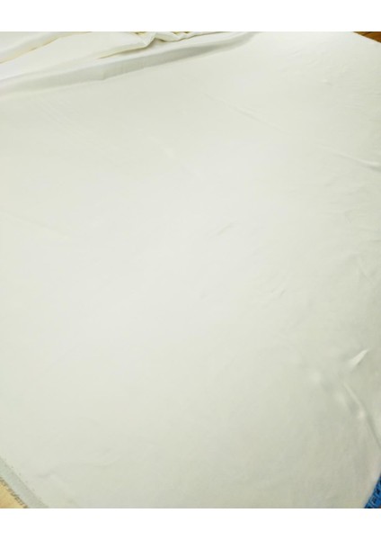 Saten Viskon Ekru Renkte (En 150 cm x Boy 200 Cm)