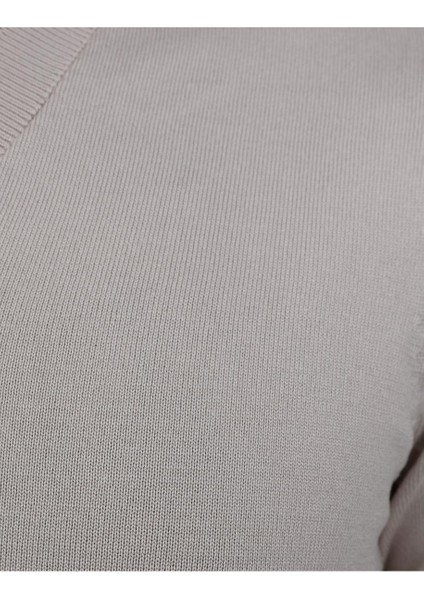 Bej V Yaka Triko Kazak modelleri