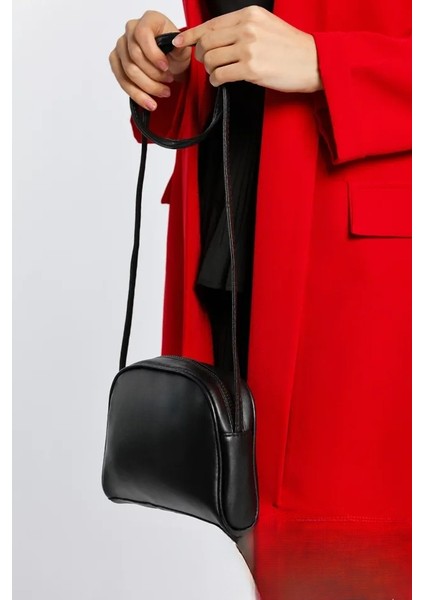 Uzun Askılı Siyah Yumuşak Dokulu Urban Çanta modelleri