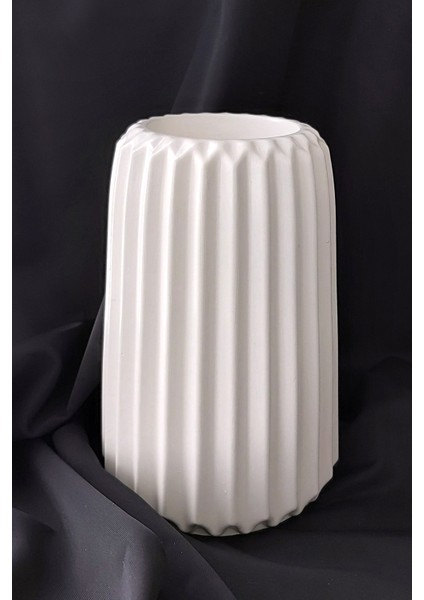 Dekoratif Beyaz Vazo modelleri