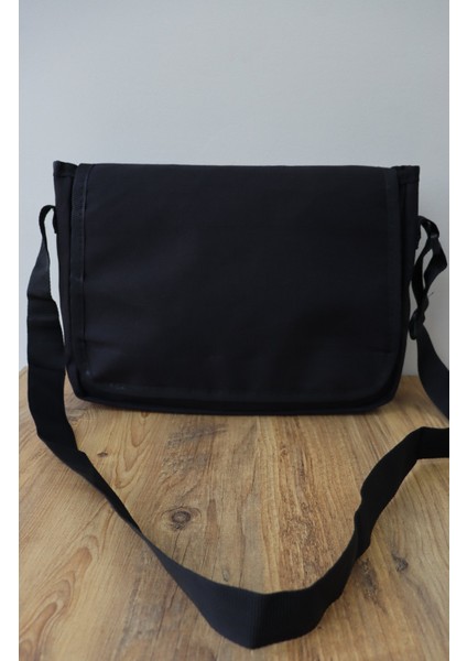 Unisex Postacı Çantası