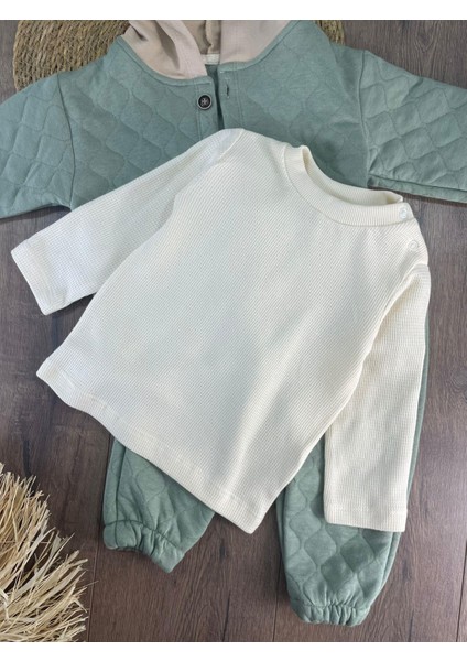 Cep Detaylı Omuzdan Çıtçıtlı Kapitone 3'lü Erkek Bebek Takım modelleri