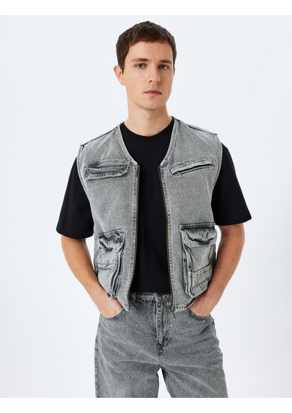 Kapaklı Cep Detaylı Pamuklu V Yaka Kolsuz Oversize Denim Yelek