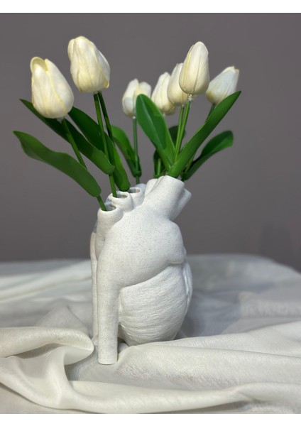 Anatomik Kalpli Laleli Vazo 18CM