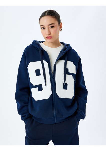 Kapüşonlu Kolej Nakışlı Oversize Fermuarlı Sweatshirt modelleri