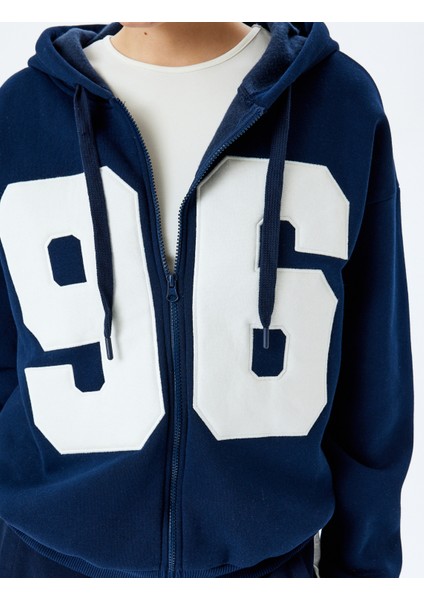 Kapüşonlu Kolej Nakışlı Oversize Fermuarlı Sweatshirt indirimleri