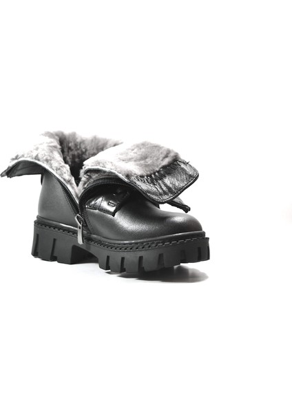 R.3011 Deri Siyah & Bej Kürklü Fermuarlı Kız Çocuk Postal Bot indirimleri