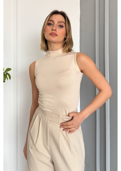 Kadın Kolsuz Yarım Balıkçı Bluz 21757