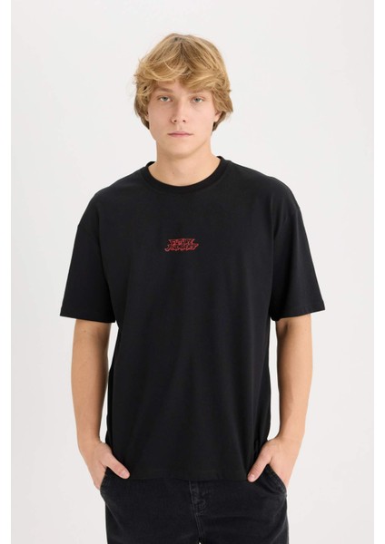 %100 Pamuk Marvel Boxy Fit Bisiklet Yaka Sırt Baskılı Kısa Kollu Tişört D6780AX25SP modelleri