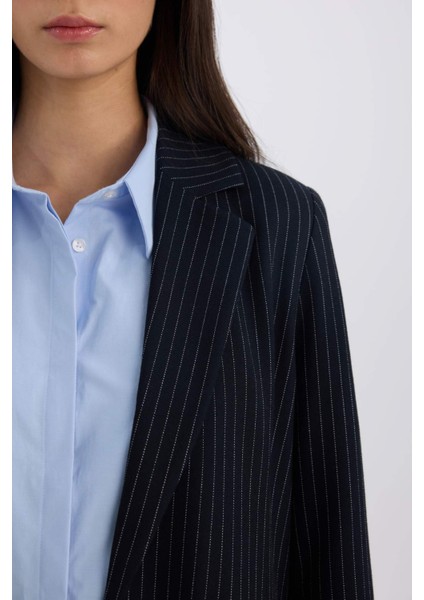 Oversize Geniş Kalıp Kruvaze Yaka Blazer Ceket A4173Ax24Au indirimleri