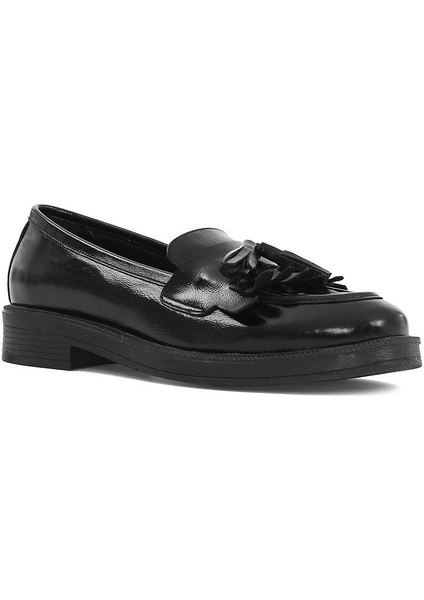 Kadın Siyah Püsküllü Rugan Deri Loafer modelleri