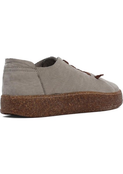Kadın Gri Bağcıklı Kalın Tabanlı Nubuk Deri Ayakkabı indirimleri