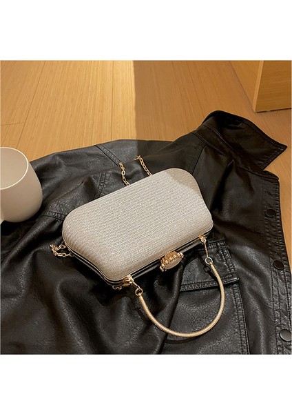 Bayanların Zinciri Omuz Çantası (Yurt Dışından) modelleri