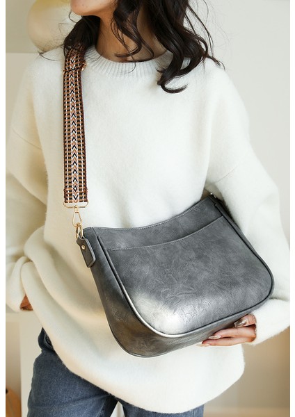 Kadın Koltuk Altı Çantası ve Günlük Omuz Çantası (Yurt Dışından) modelleri