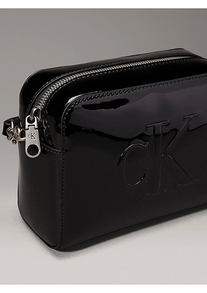 Sculpted Camera Bag Im