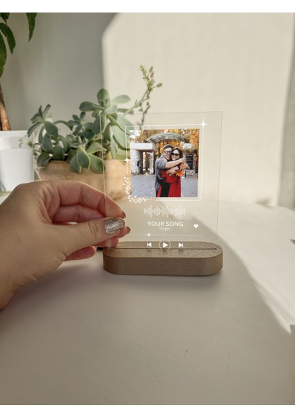 Kişiye Özel LED Işıklı Müzik Temalı Fotoğraf Çerçevesi
